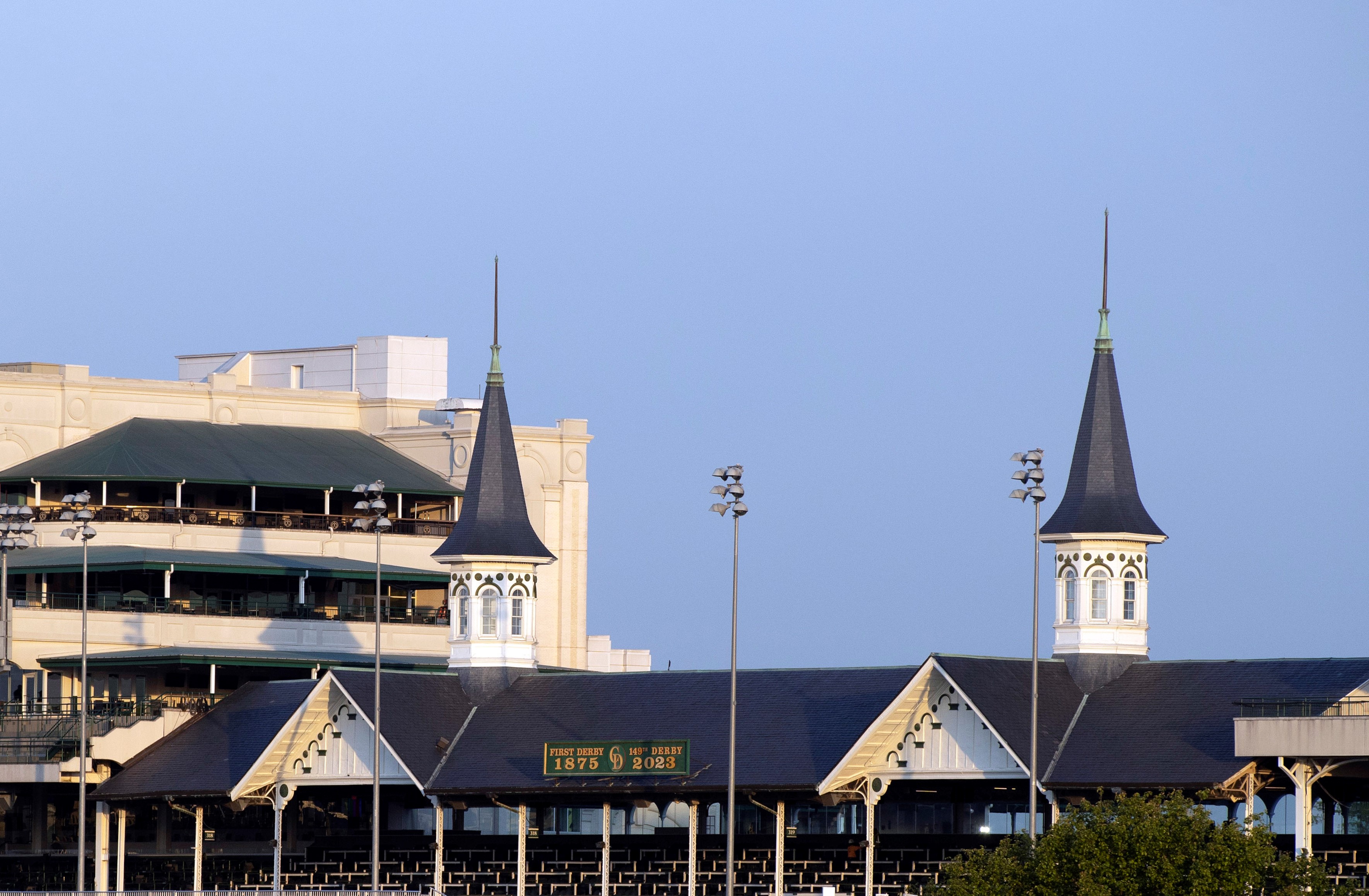 Churchill Downs Inc. to sell Arlington Park to Chicago Bears