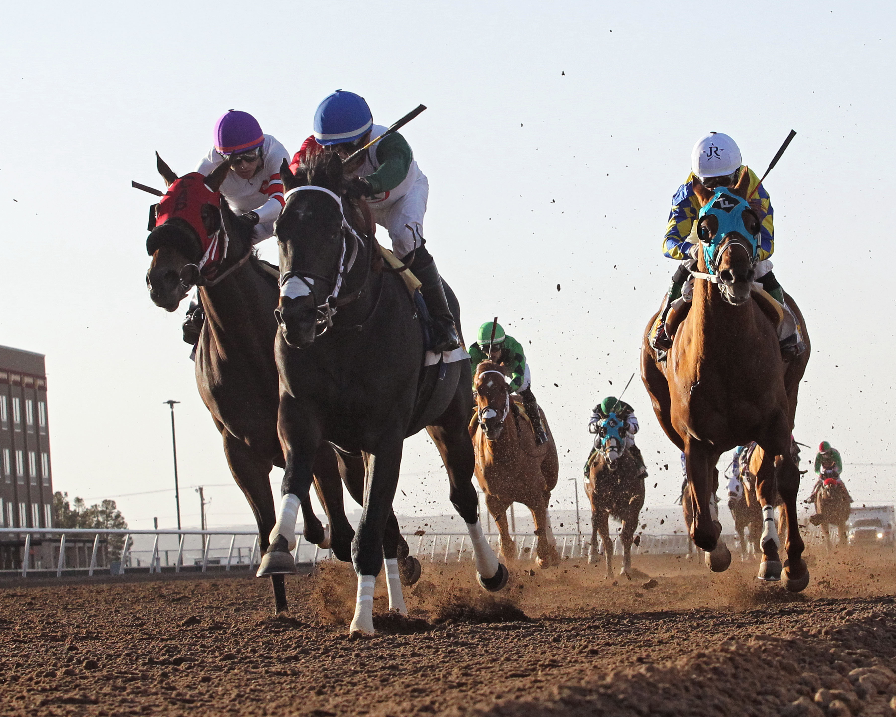 Take Charge Tom scores with tracking trip in Riley Allison Derby