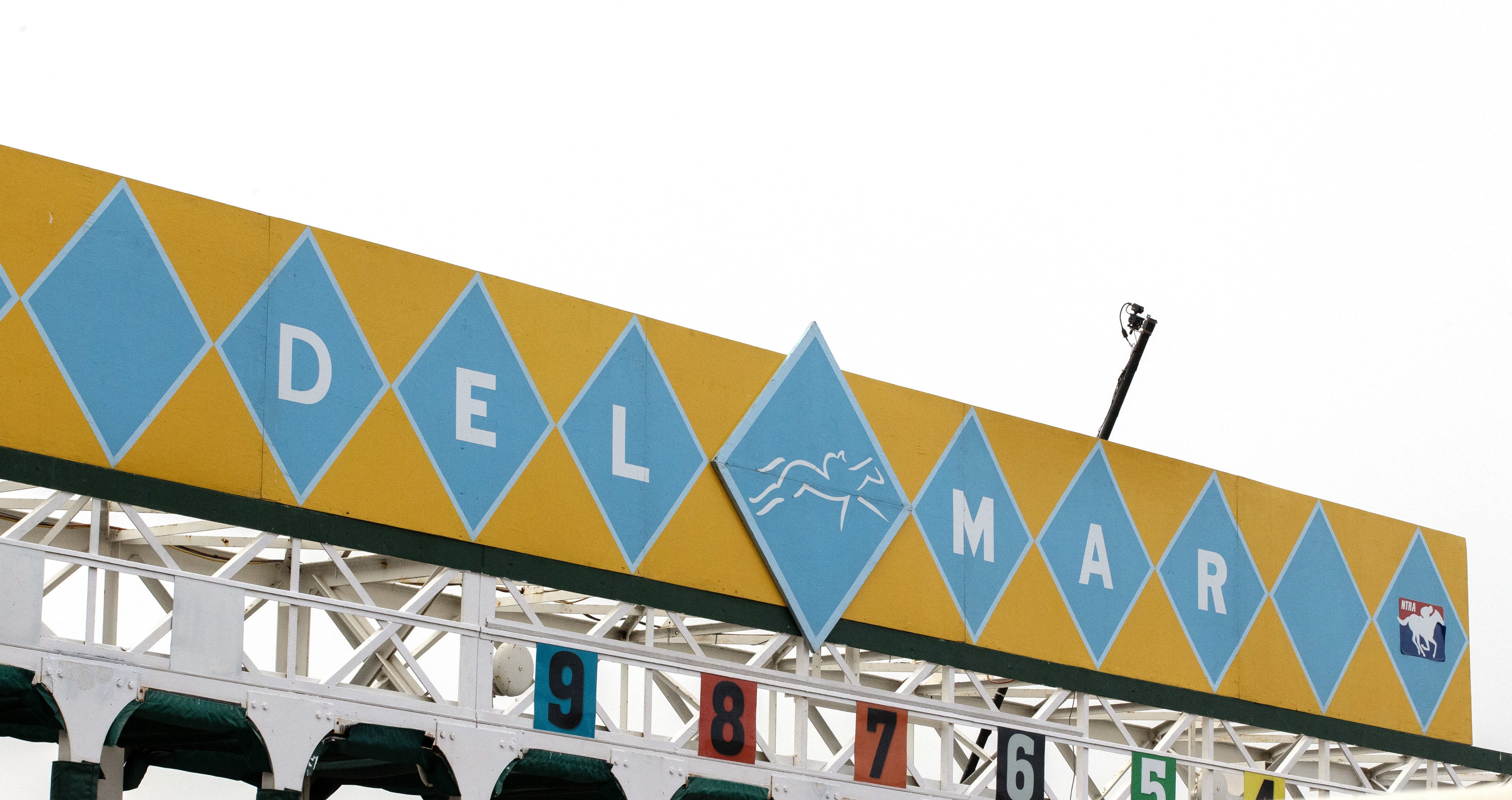 Hello Del Mar Del Mar shifts to 2 p.m. start time