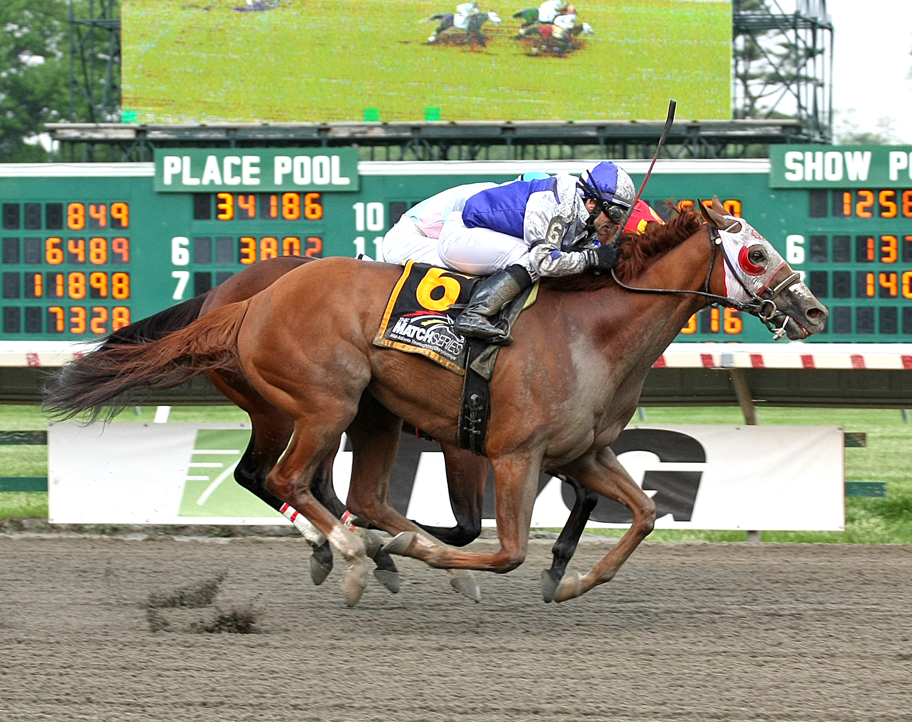 Page McKenney wins 2018 Salvatore Mile