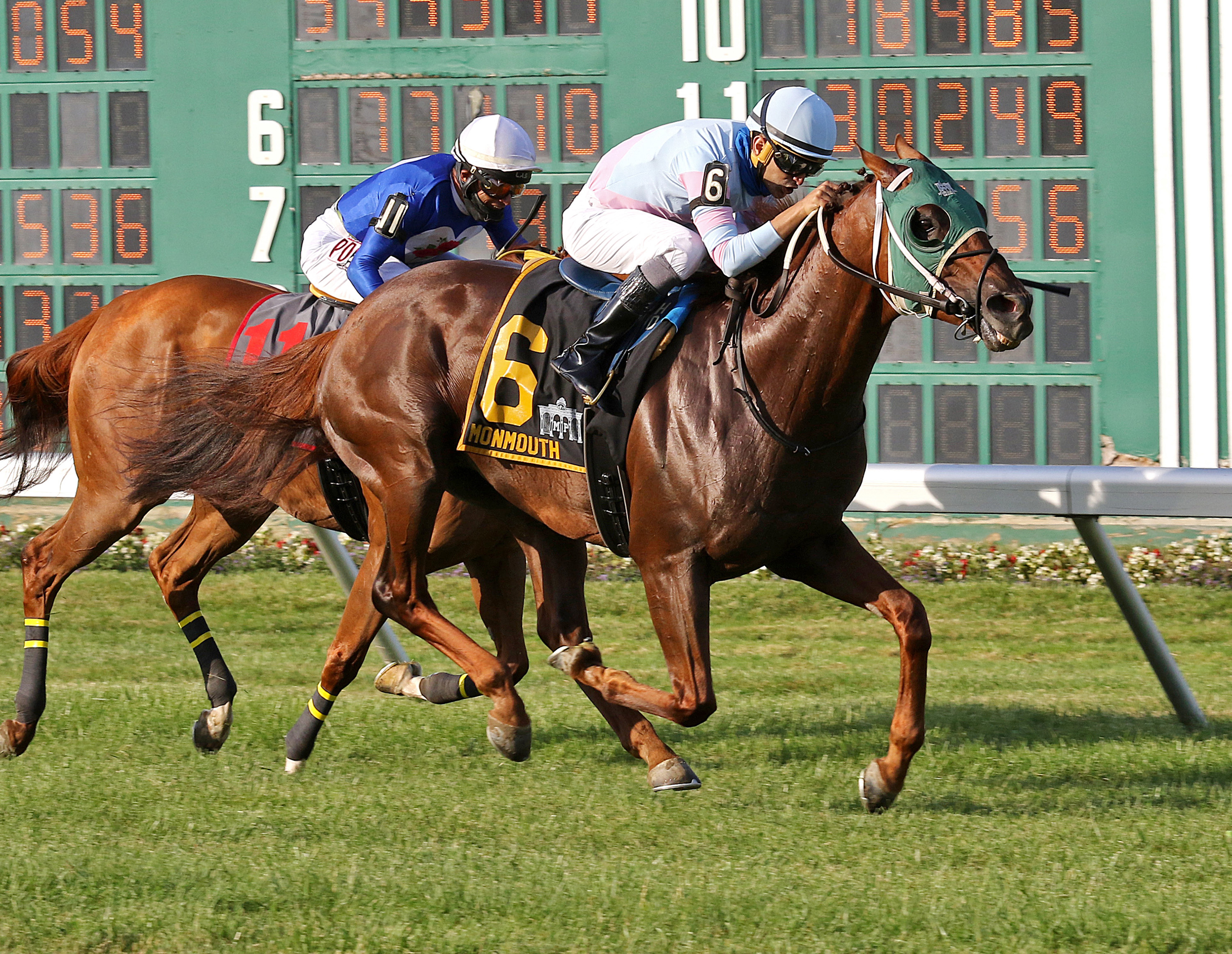 Archidust wins the Wolf Hill Stakes at Monmouth Park