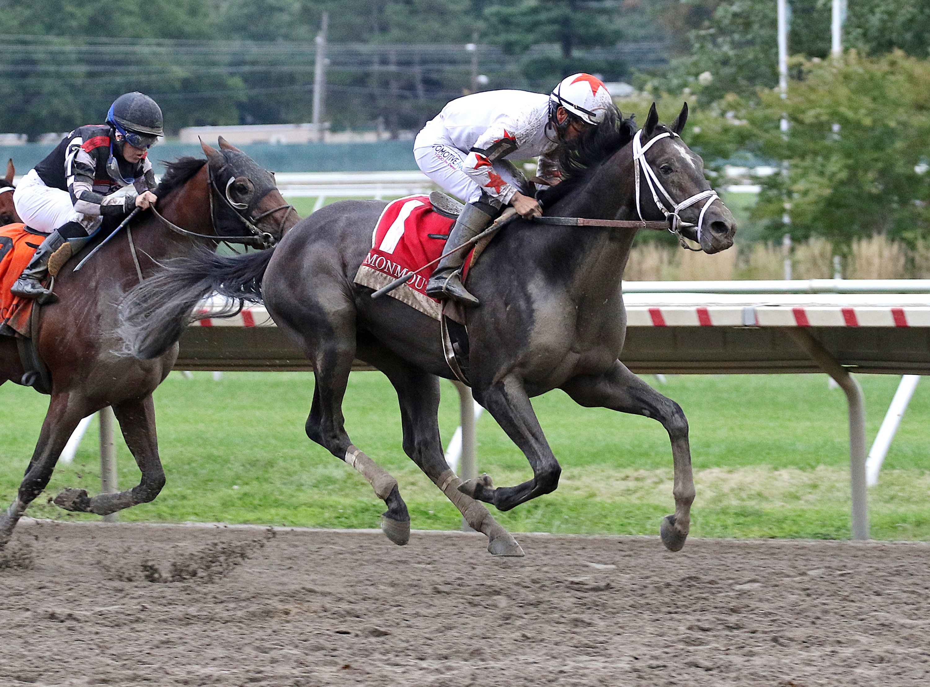 Double Thunder wins Sapling 9-5-2021