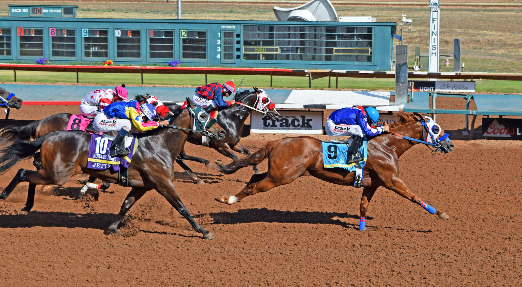 Empressum wins Ruidoso Derby 6-12-2021