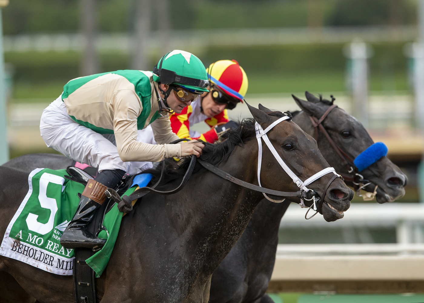 A Mo Reay/Beholder Mile