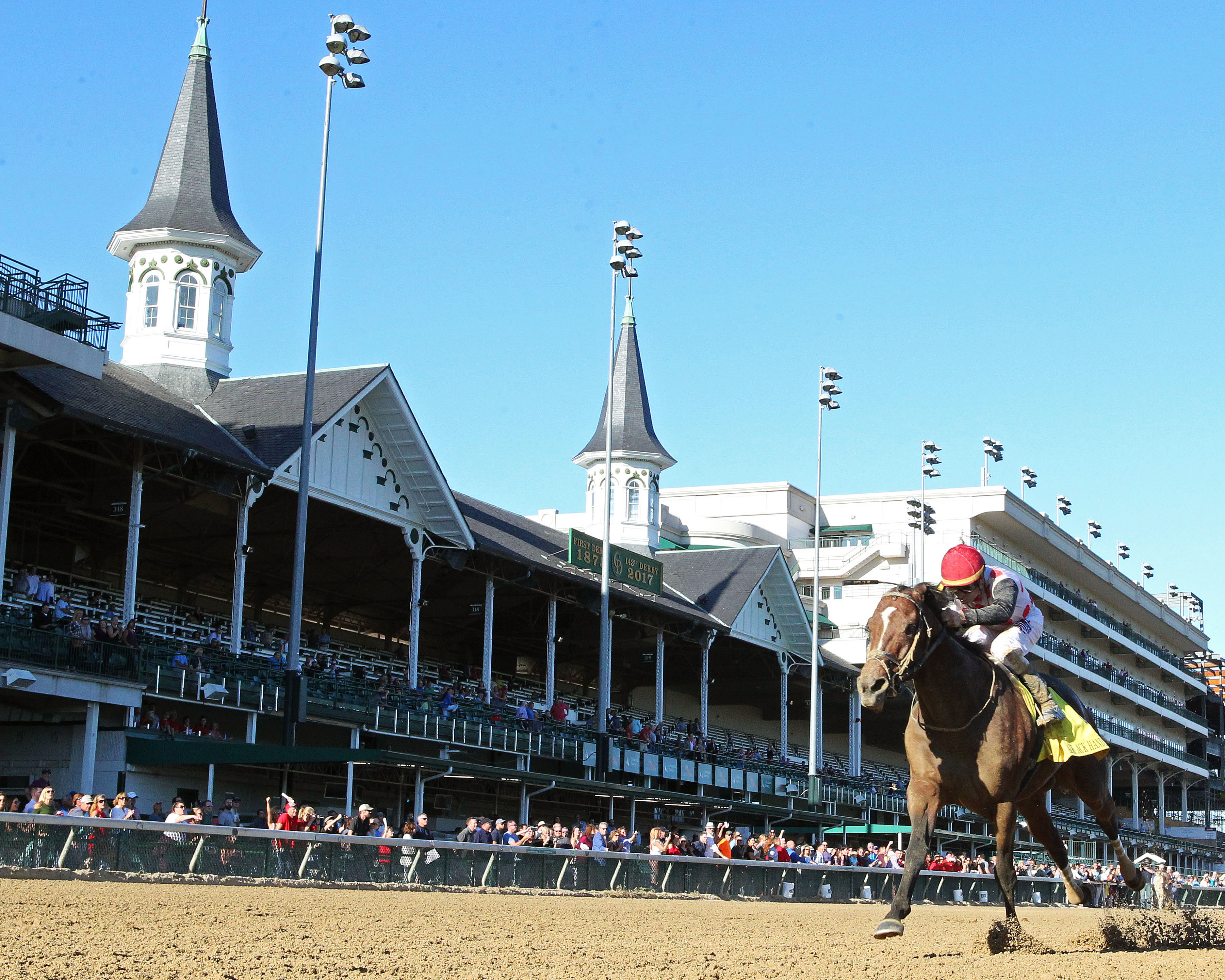 Awesome Slew wins the 2017 Ack Ack Stakes