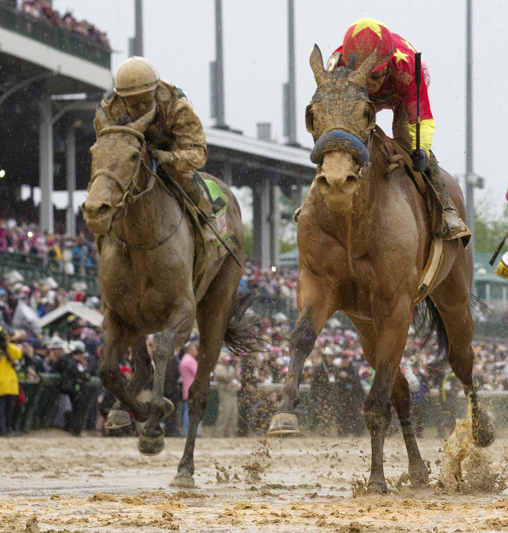 Daddys Lil Darling finishes second in the Kentucky Oaks
