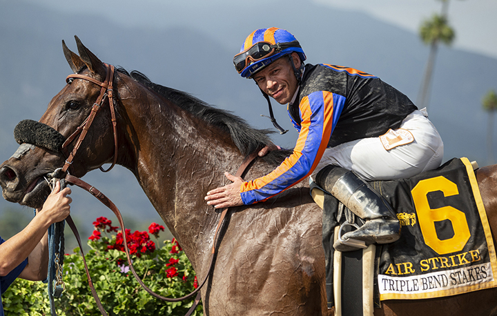 Noberto Arroyo Jr. with Air Strike after winning the 2019 Triple Bend Stakes