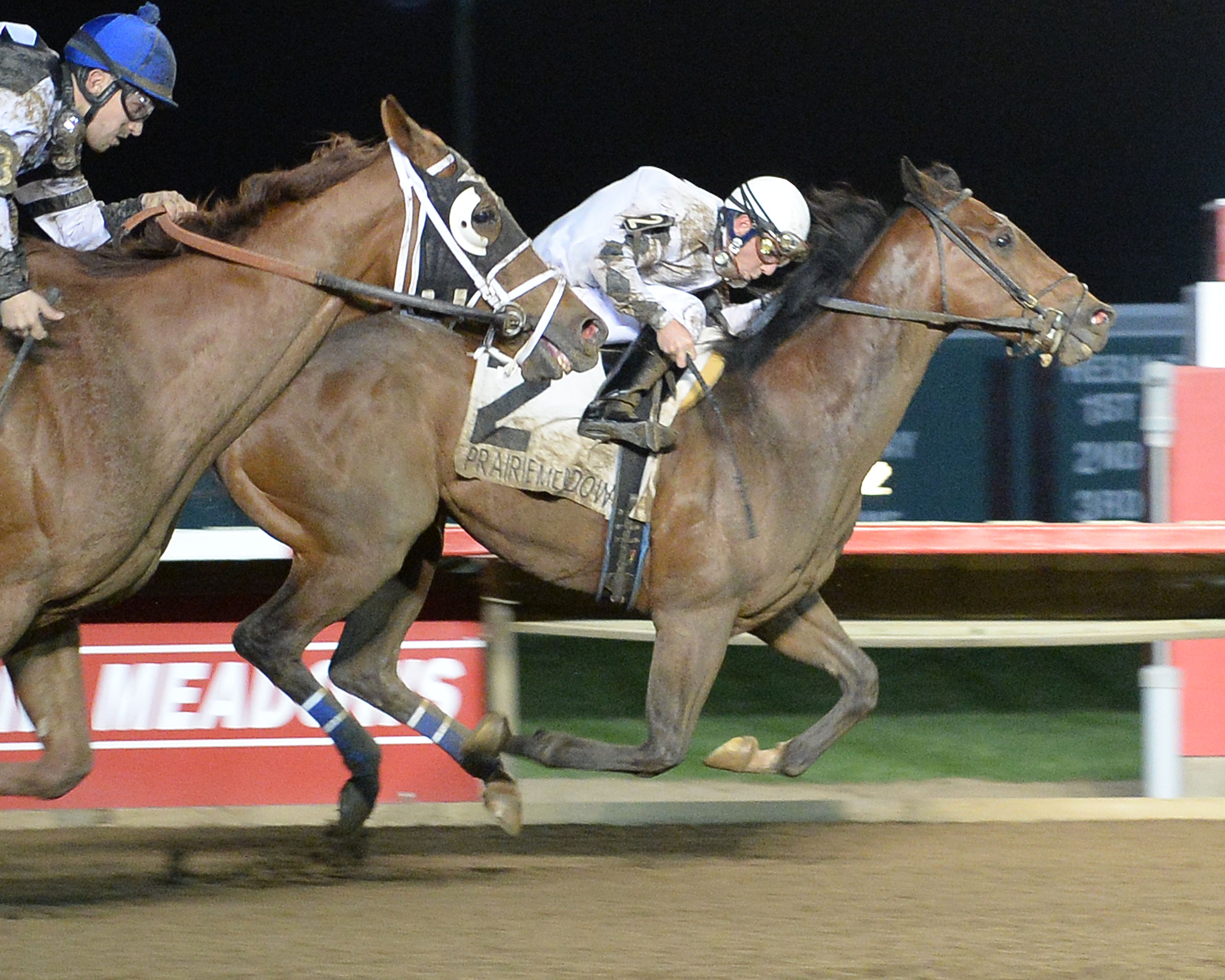 Alsvid wins 2014 Prairie Express