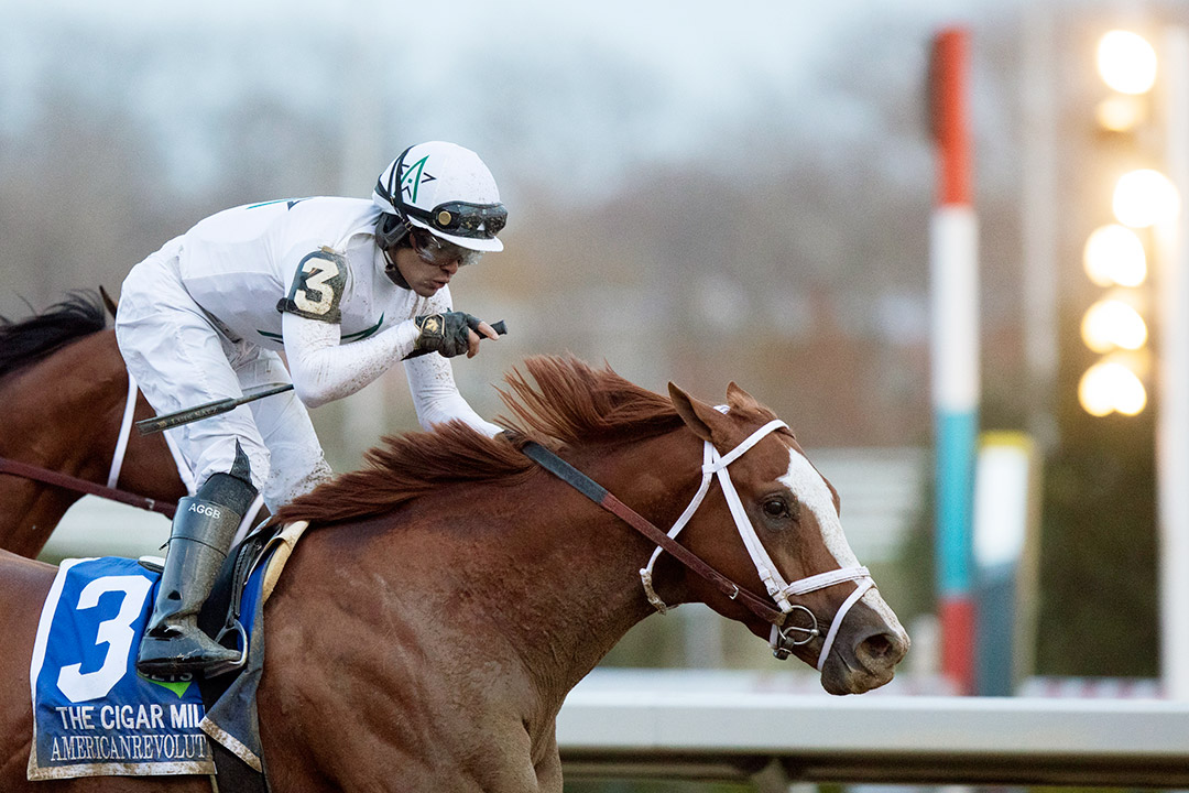 Americanrevolution wins the 2021 Cigar Mile at Aqueduct