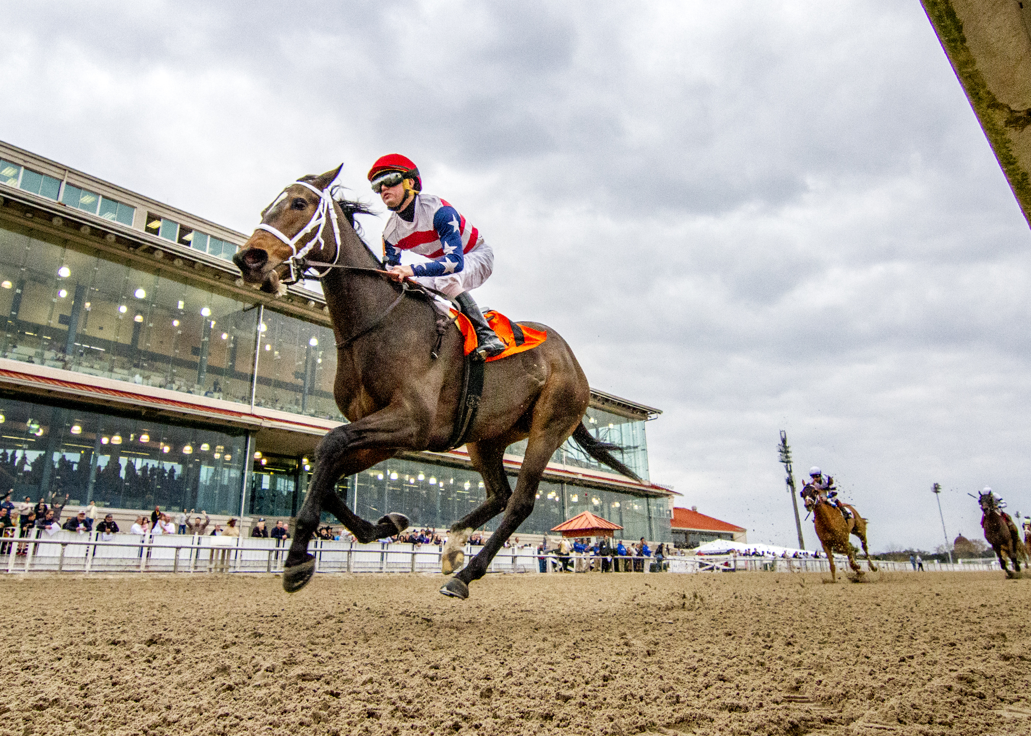 America-s Tale wins the 2018 Tiffany Lass Stakes