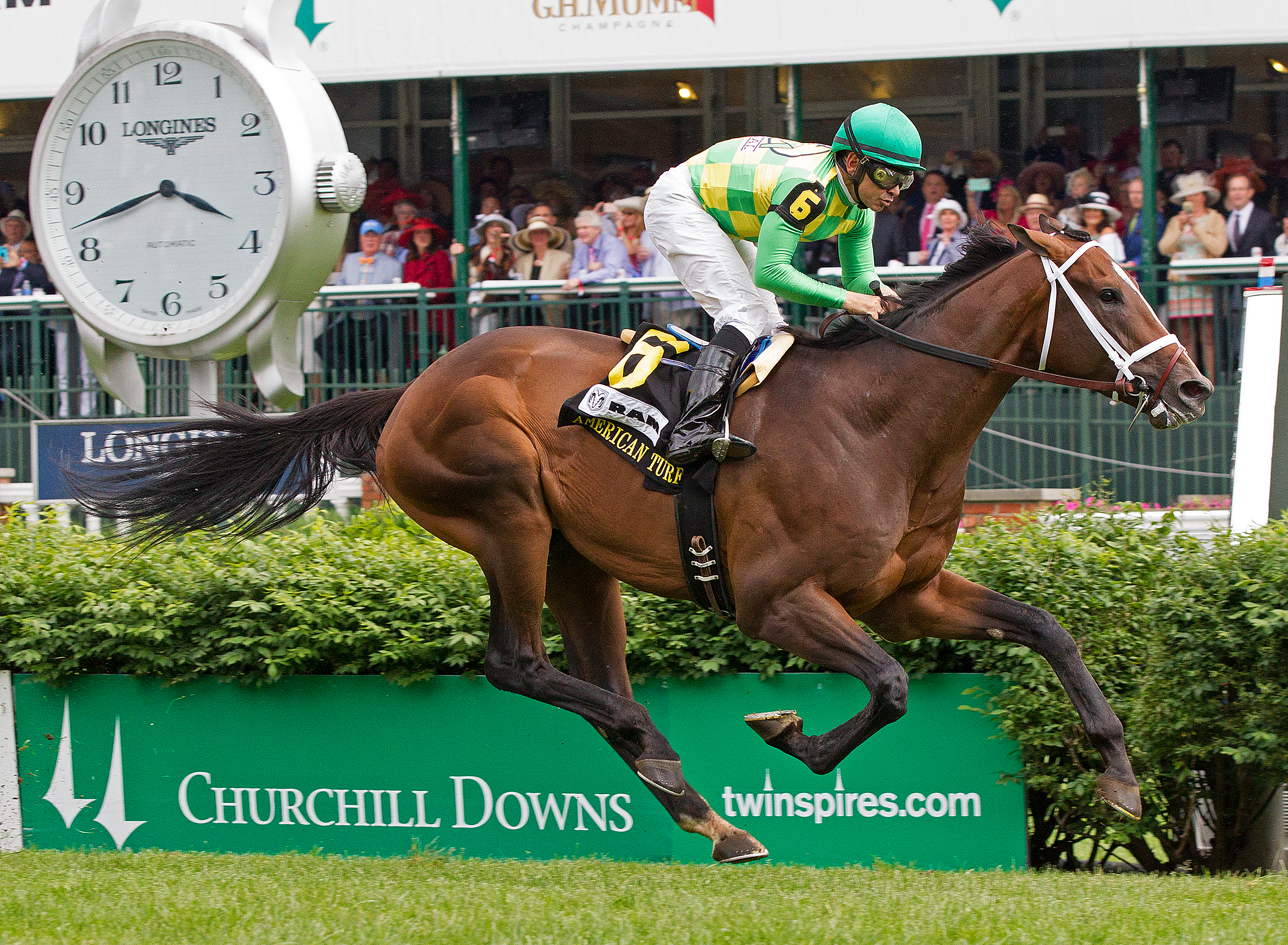 Arklow wins the American Turf Stakes