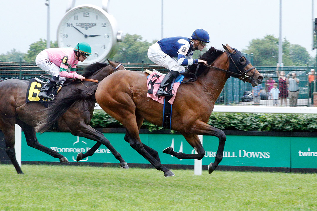 Award Winner wins a May 2019 maiden race at Churchill Downs