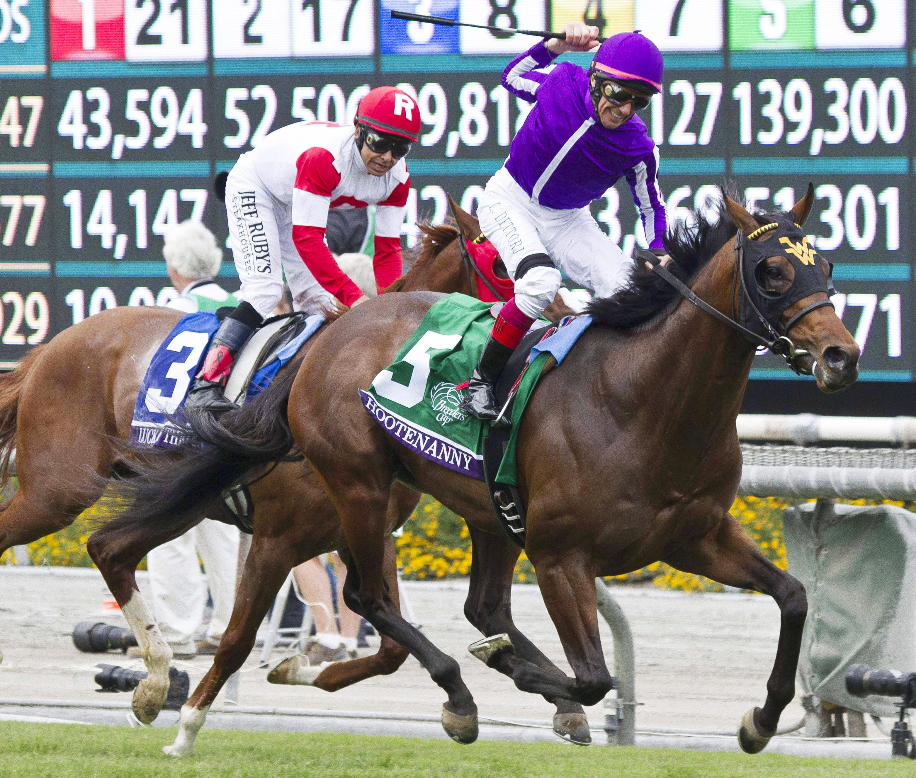 Hootenanny wins the Breeders' Cup Juvenile Turf