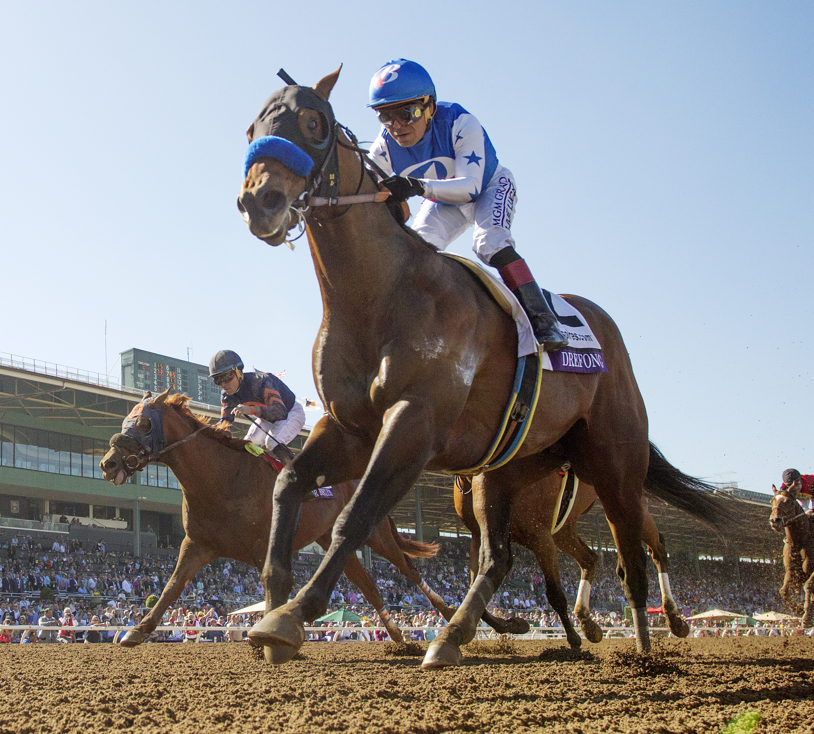 Drefong wins the Breeders' Cup Sprint