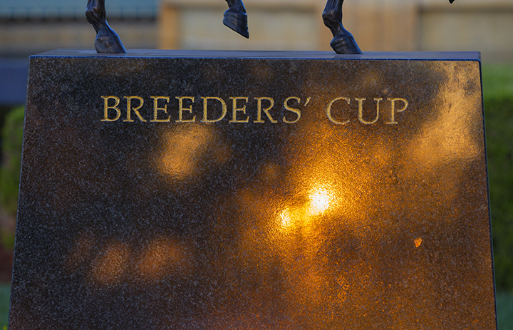 Breeders' Cup Santa Anita statue