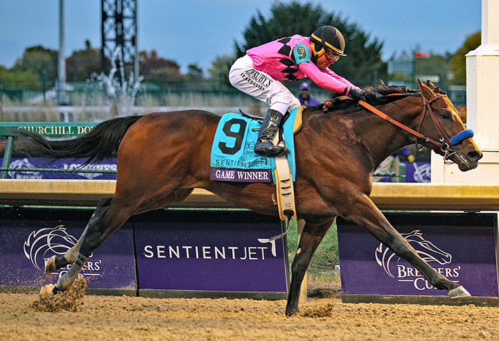 Game Winner wins the Breeders Cup Juvenile