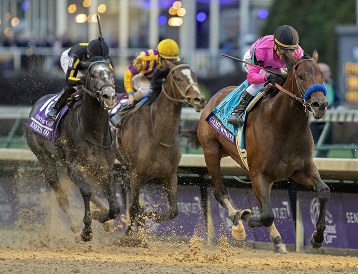 Game Winner wins the 2018 Breeders Cup Juvenile