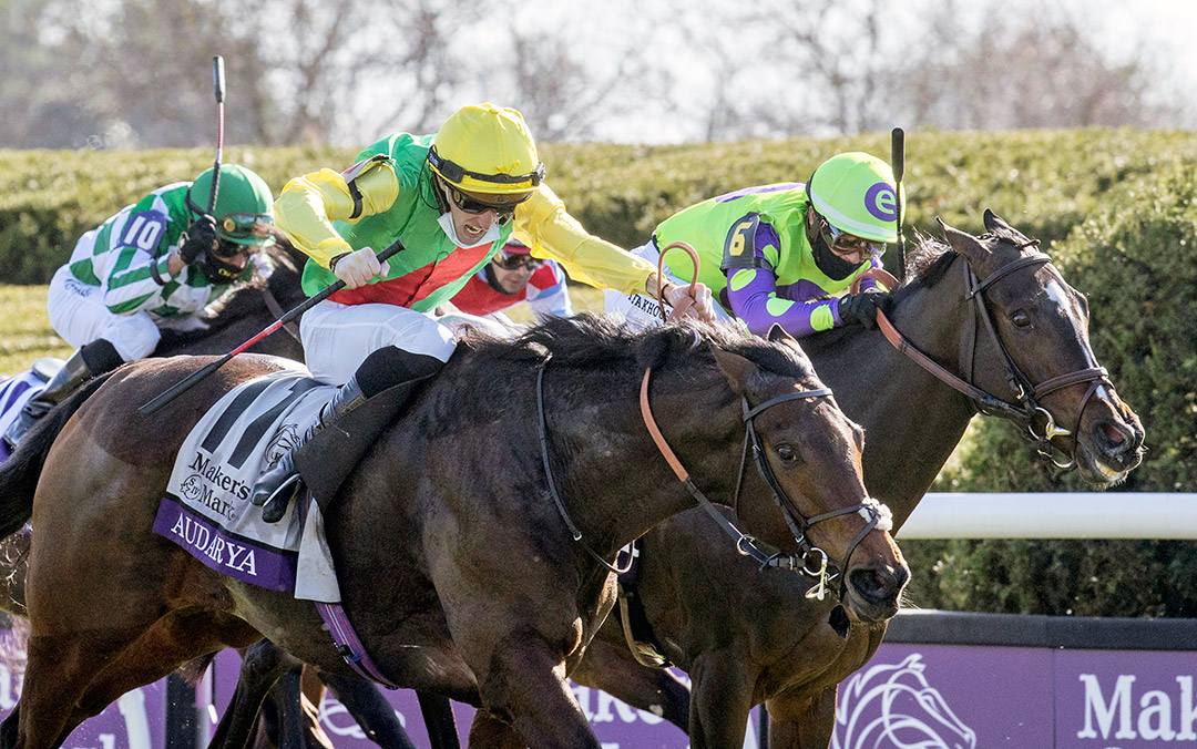 Audarya (left) wins the 2020 Breeders' Cup Filly and Mare Turf at Keeneland