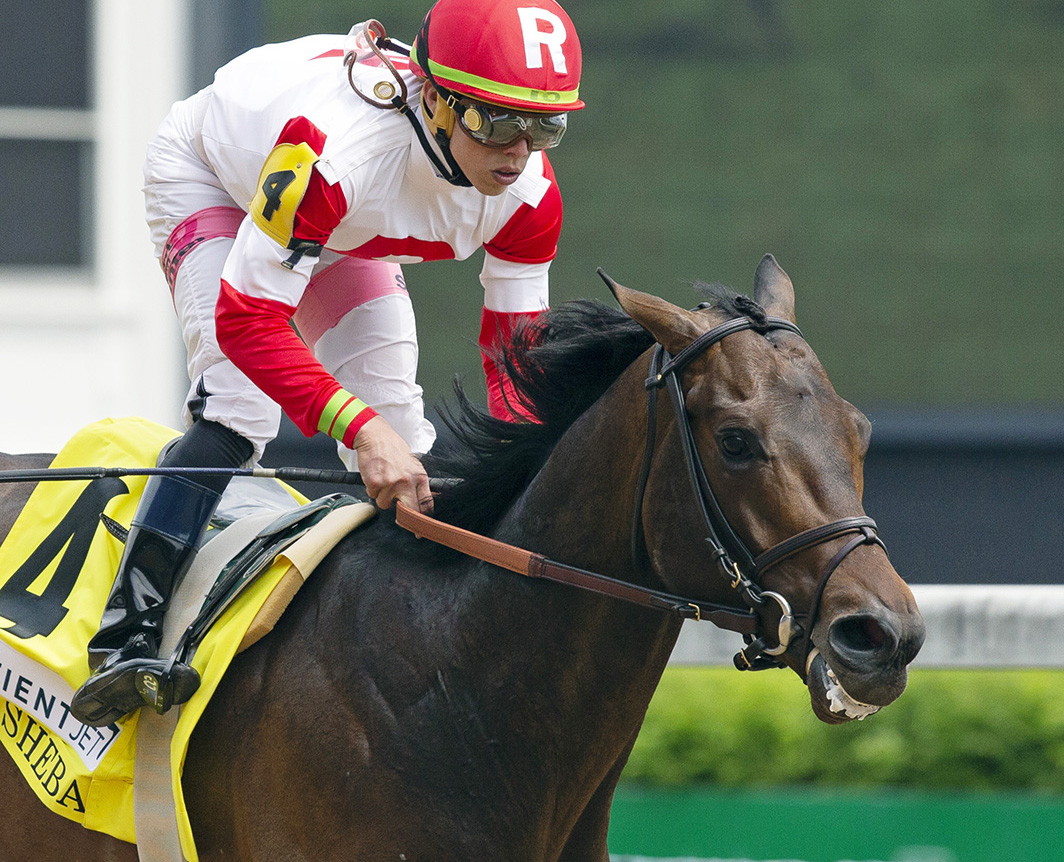 Backyard Heaven wins the Alysheba