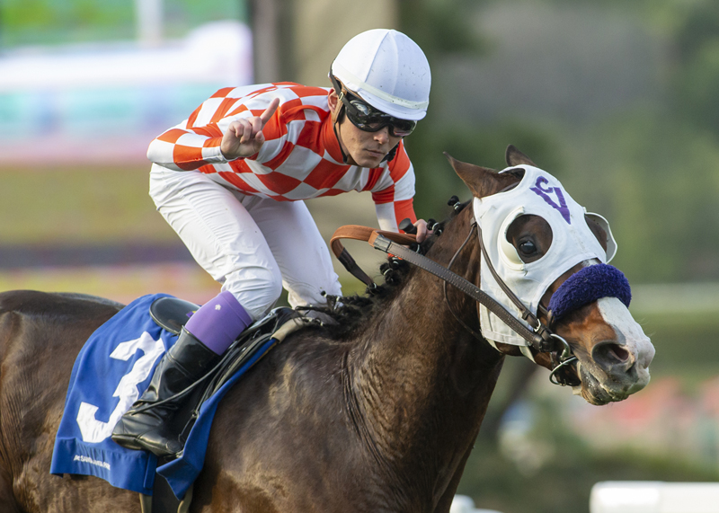 Barraza wins San Simeon 2-20-2022