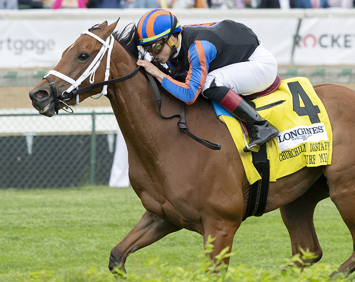 Beau Recall wins the 2019 Churchill Distaff Turf Mile