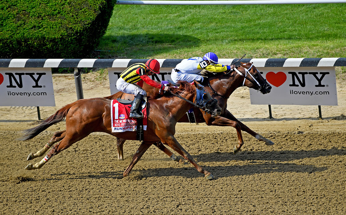 Bee Jersey wins the Met Mile