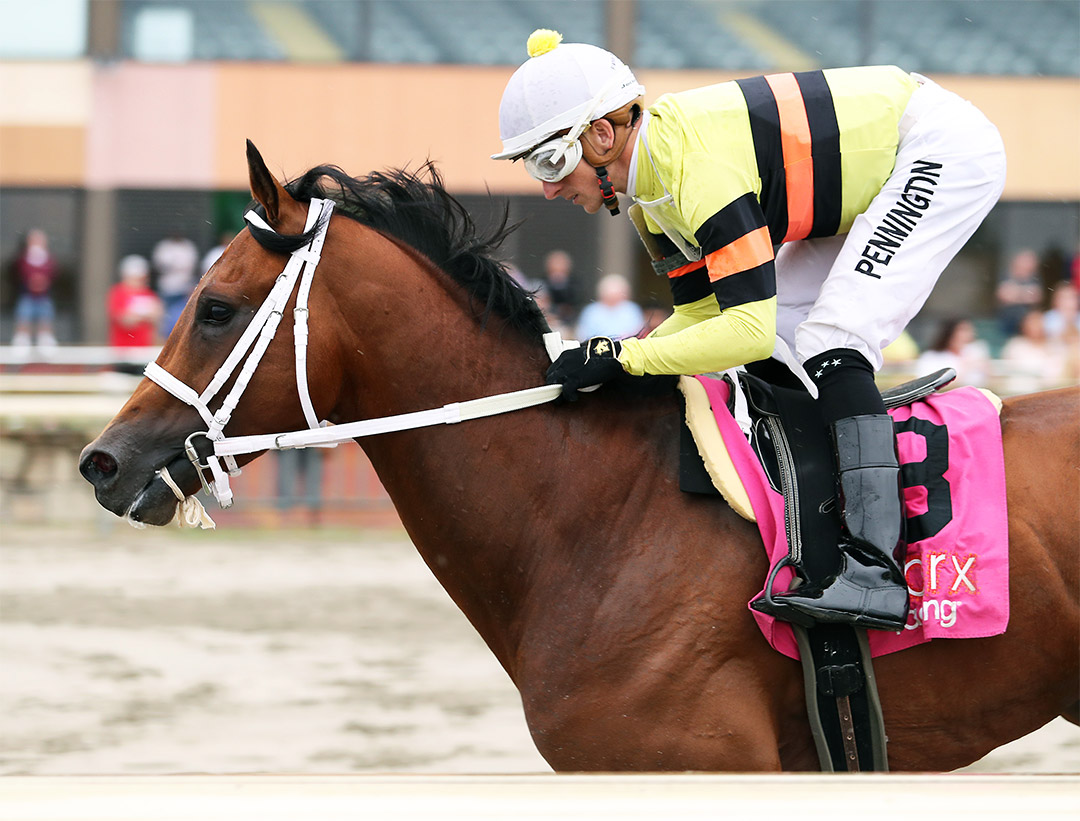 Beren wins the 2021 Crowd Pleaser Stakes at Parx Racing