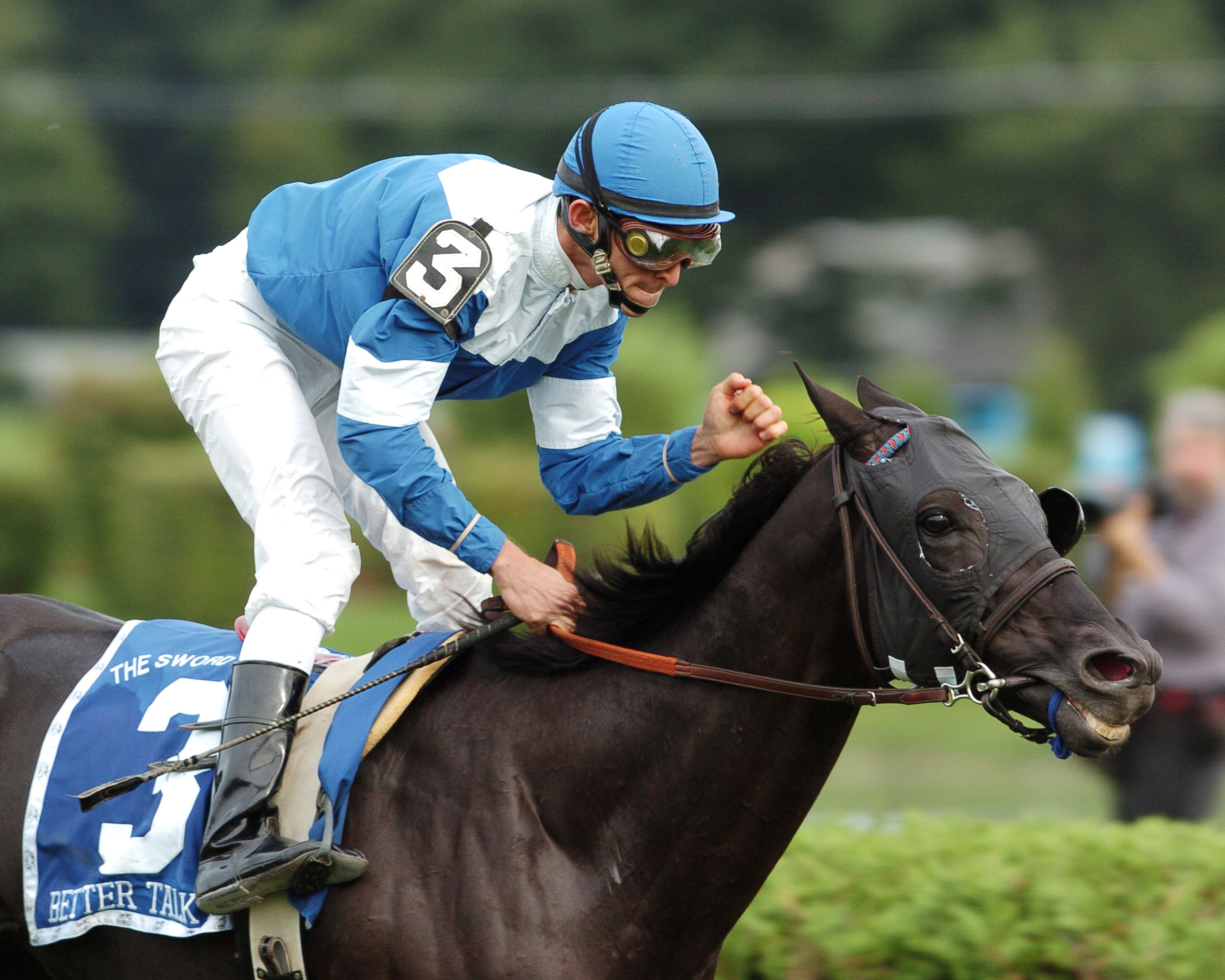 Better Talk Now wins the 2004 Sword Dancer