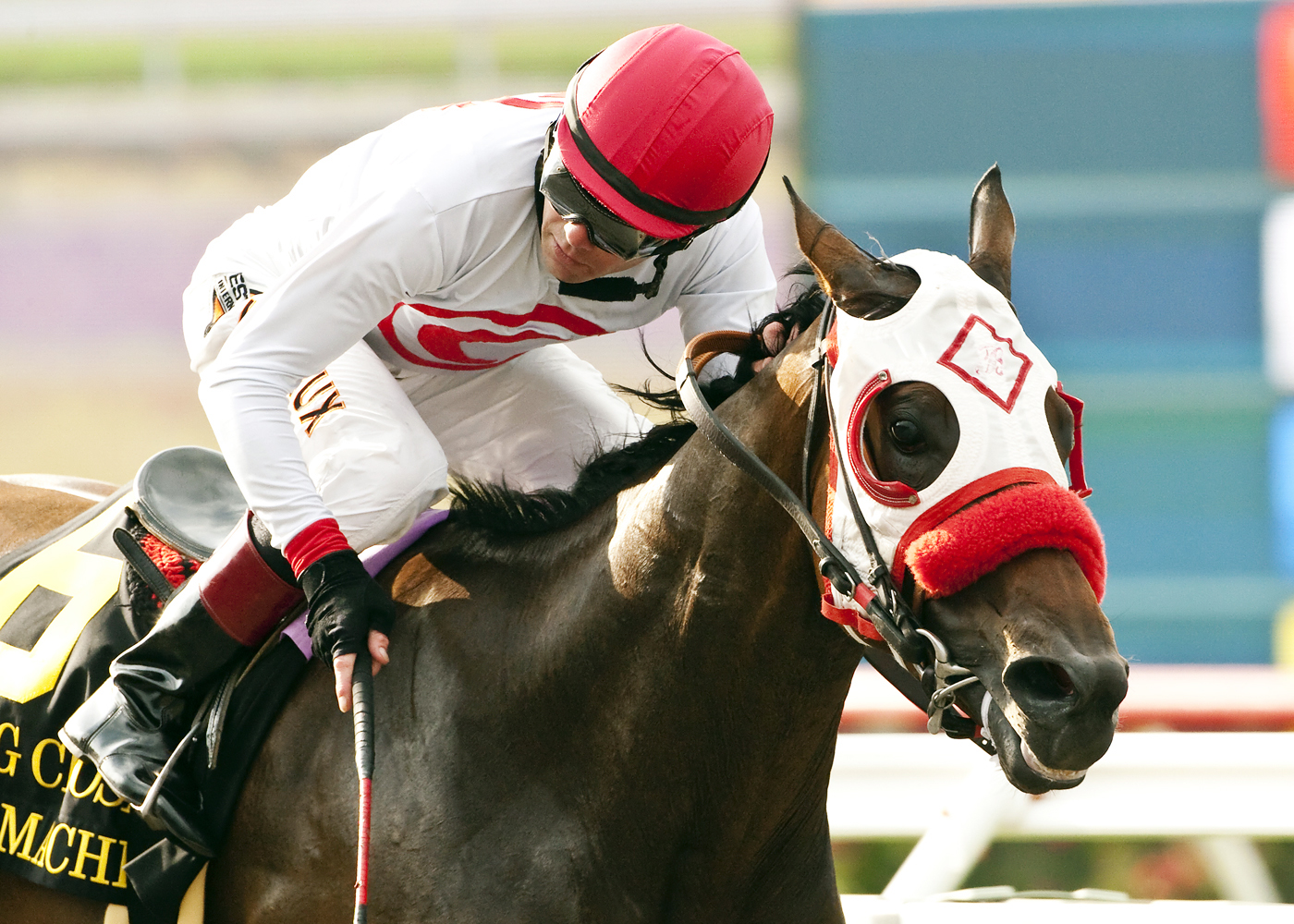 Big Macher wins the Bing Crosby