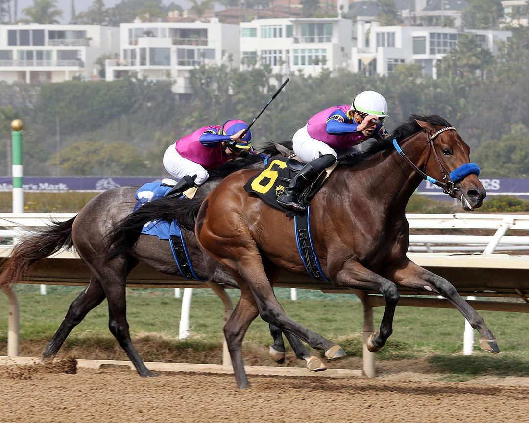 Big Switch wins the 2021 Golden State Juvenile Fillies Stakes at Del Mar