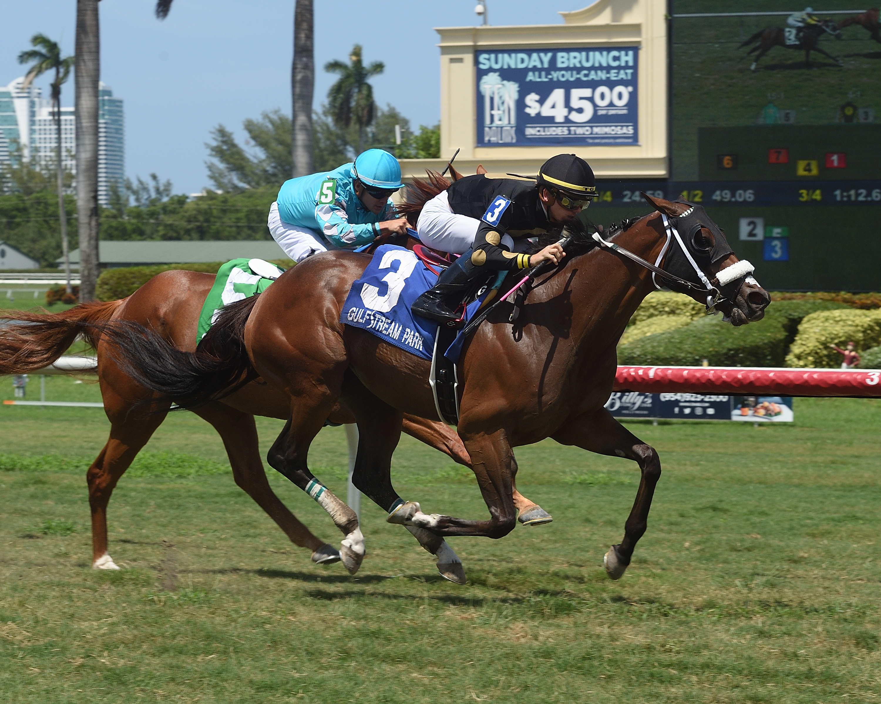 Bitacora wins the 2018 Ginger Punch Stakes