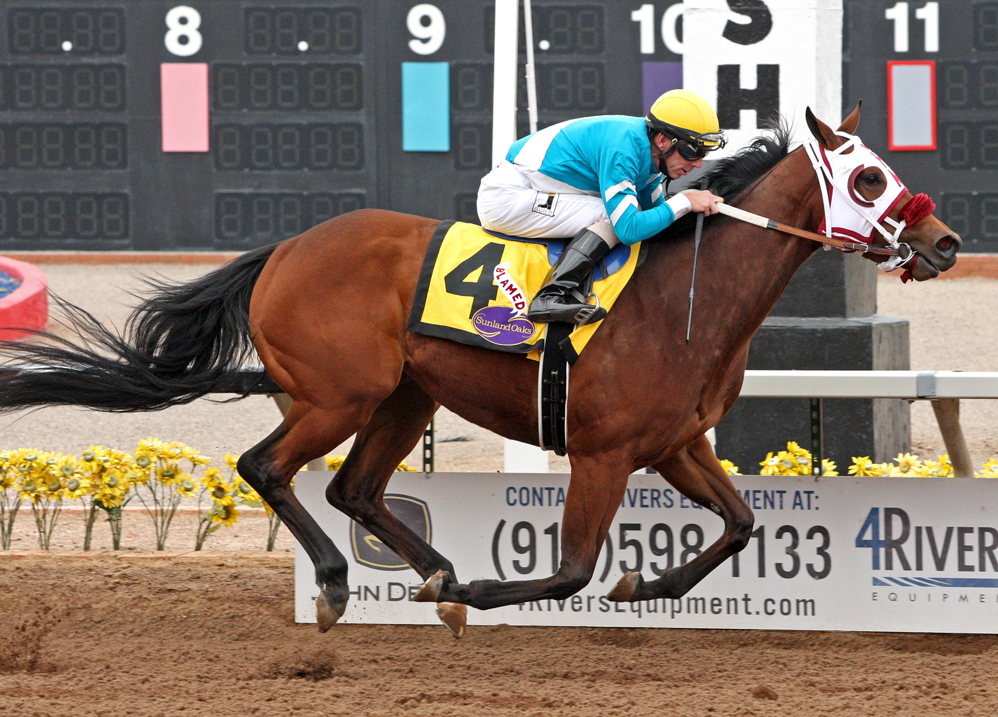 Blamed wins 2018 Sunland Oaks