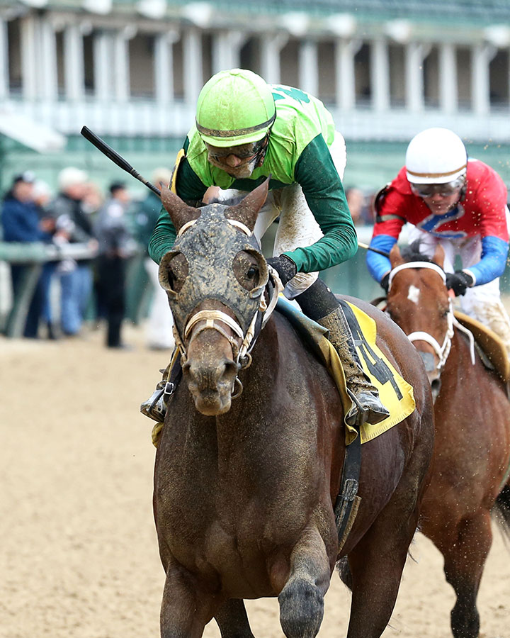 Blended Citizen wins a Nov. 28 allowance at Churchill Downs