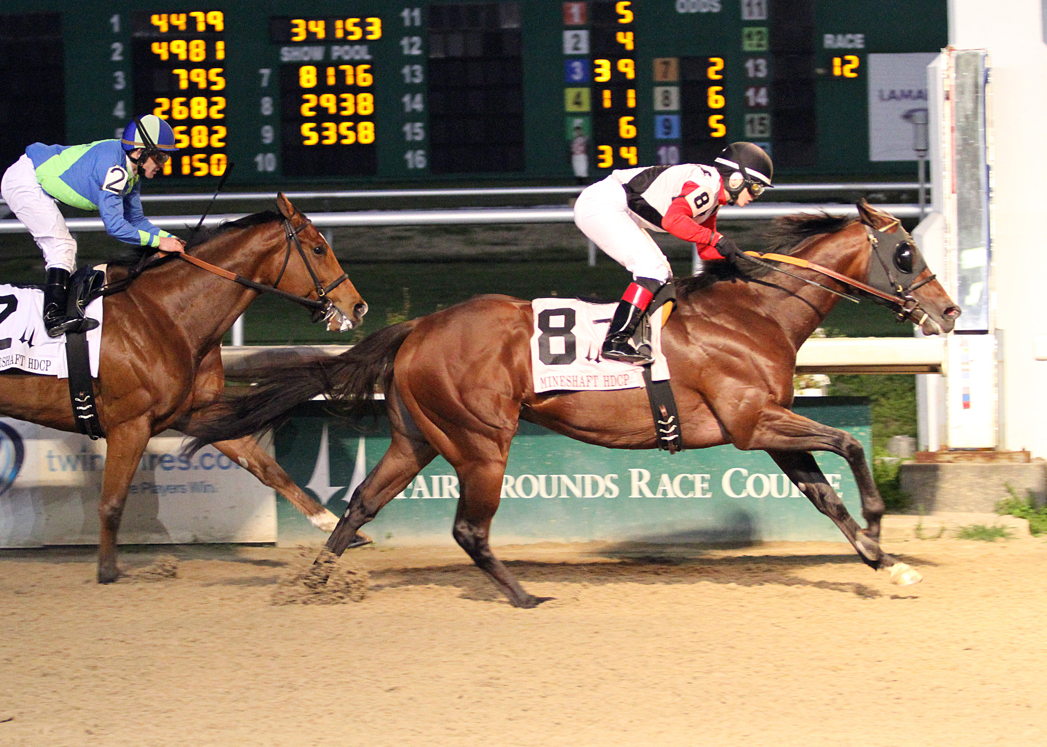 Bradester wins the Mineshaft Handicap