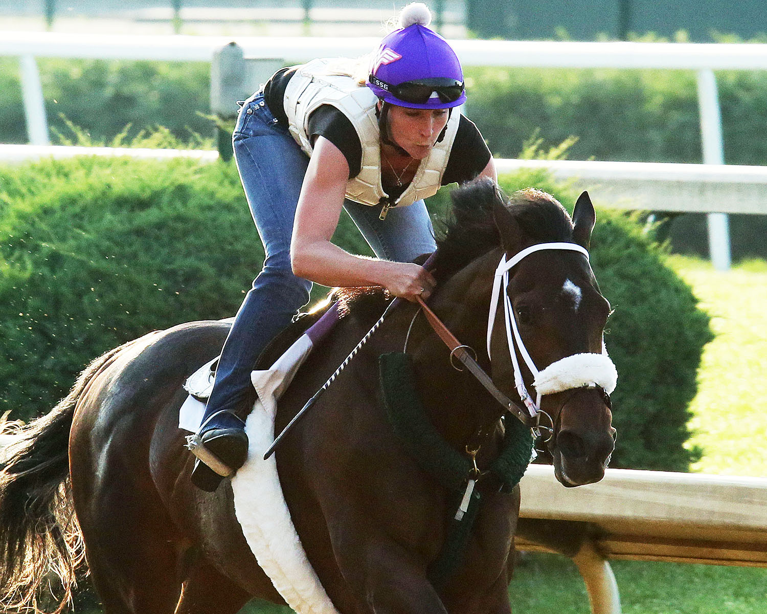 Bravazo works at Churchill on May 31