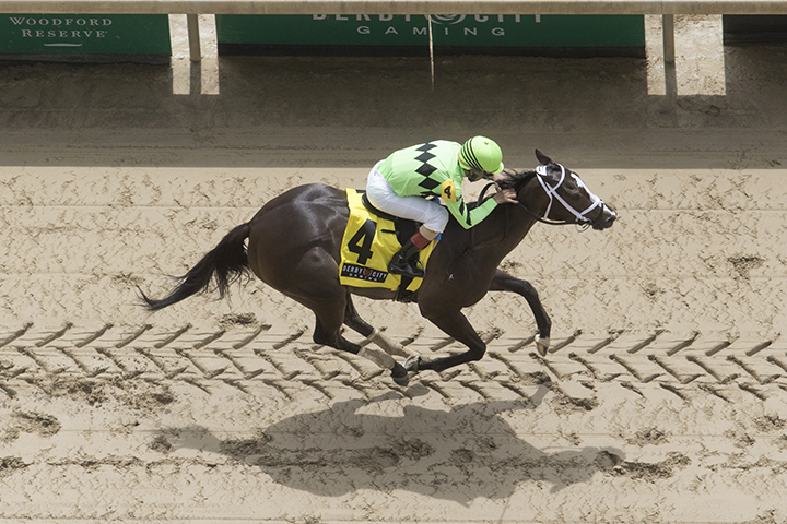 Break Even wins the 2019 Eight Belles