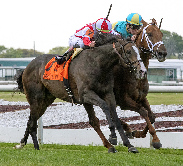 Bricks and Mortar wins the Muniz Memorial