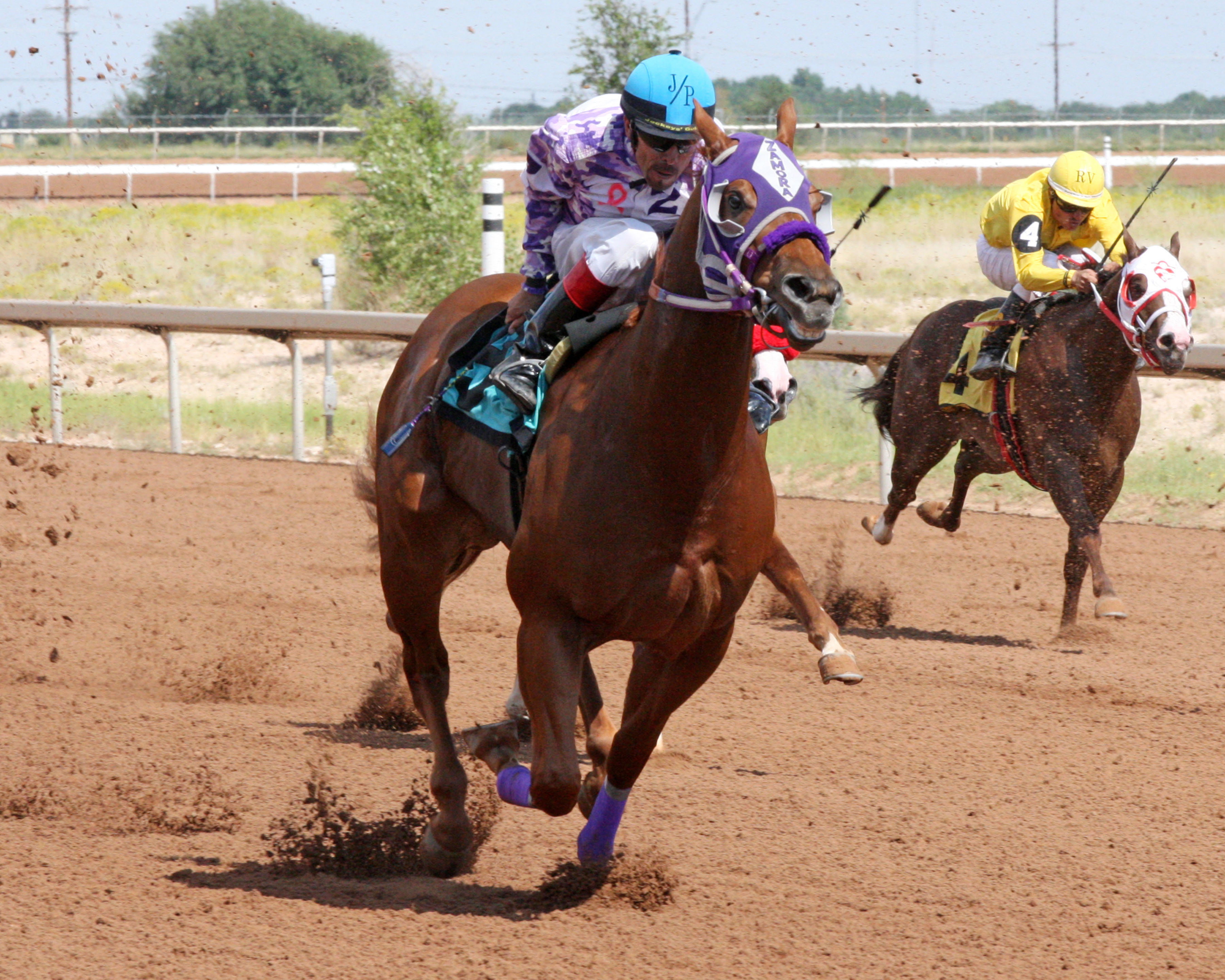 Burns Folly wins the Hobbs America Futurity