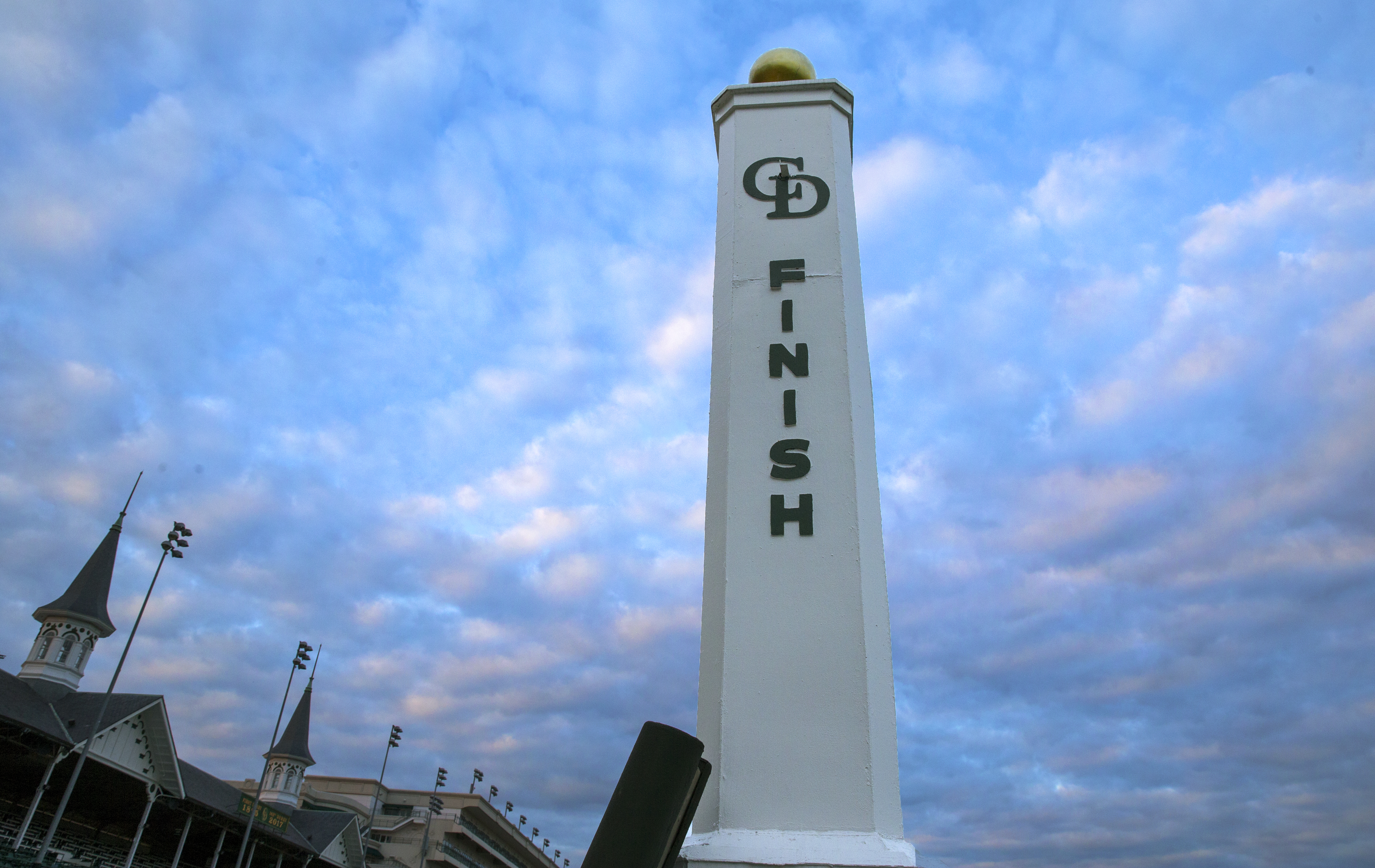 Churchill Down finish pole