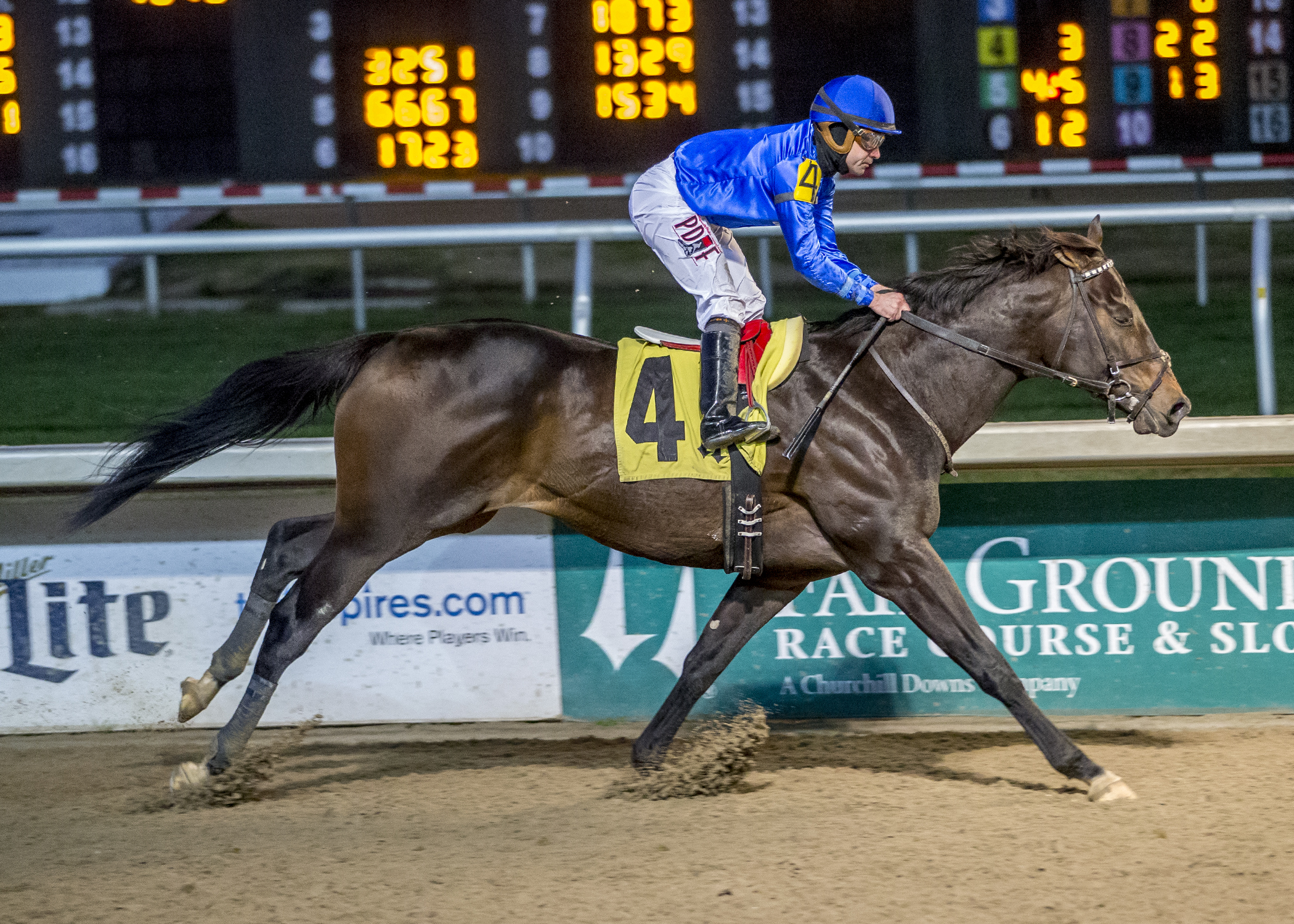 Cedartown wins the 2018 Louisiana Stakes