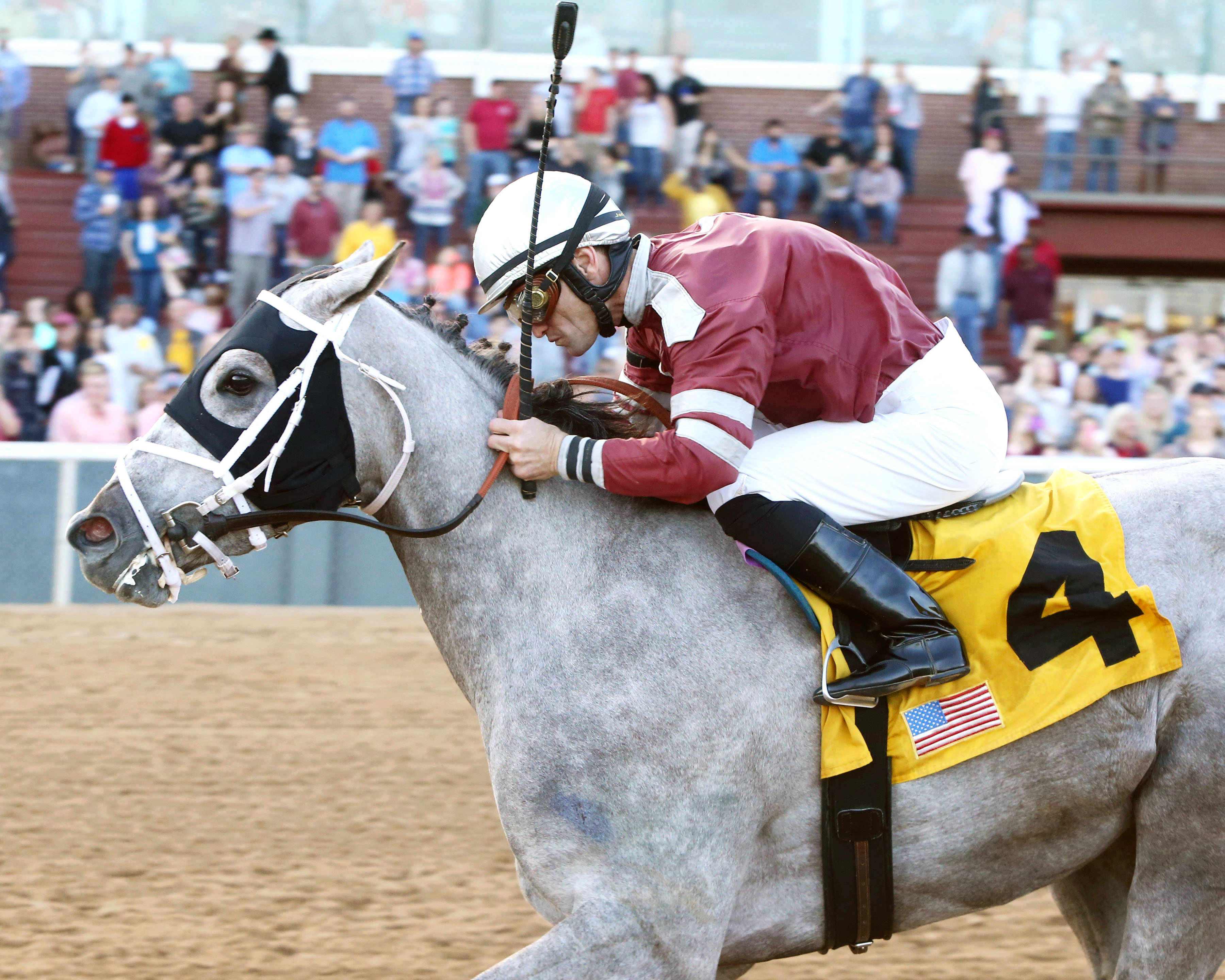 Chanel's Legacy wins the Martha Washington