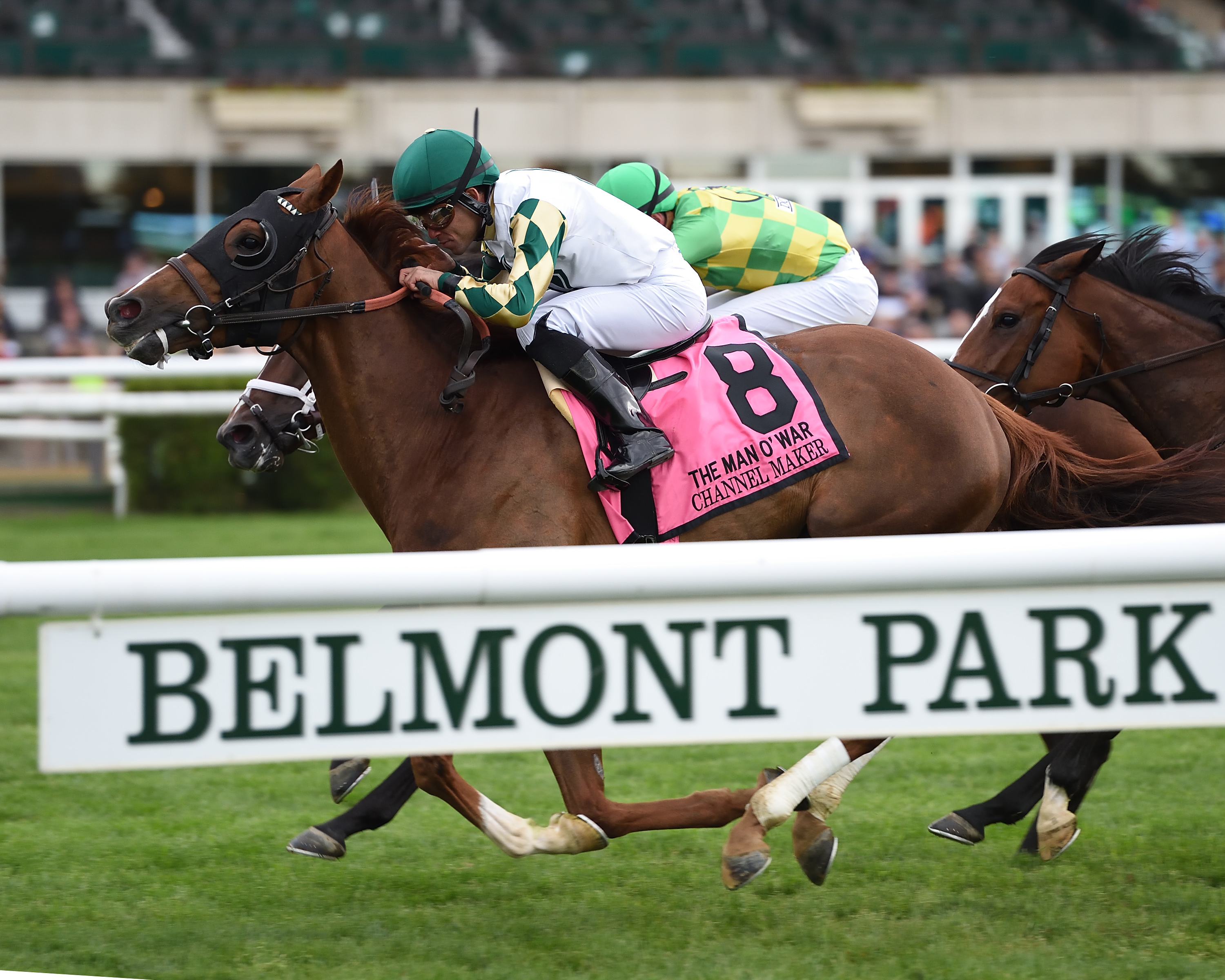 Channel Maker wins the 2019 Man o' War Stakes