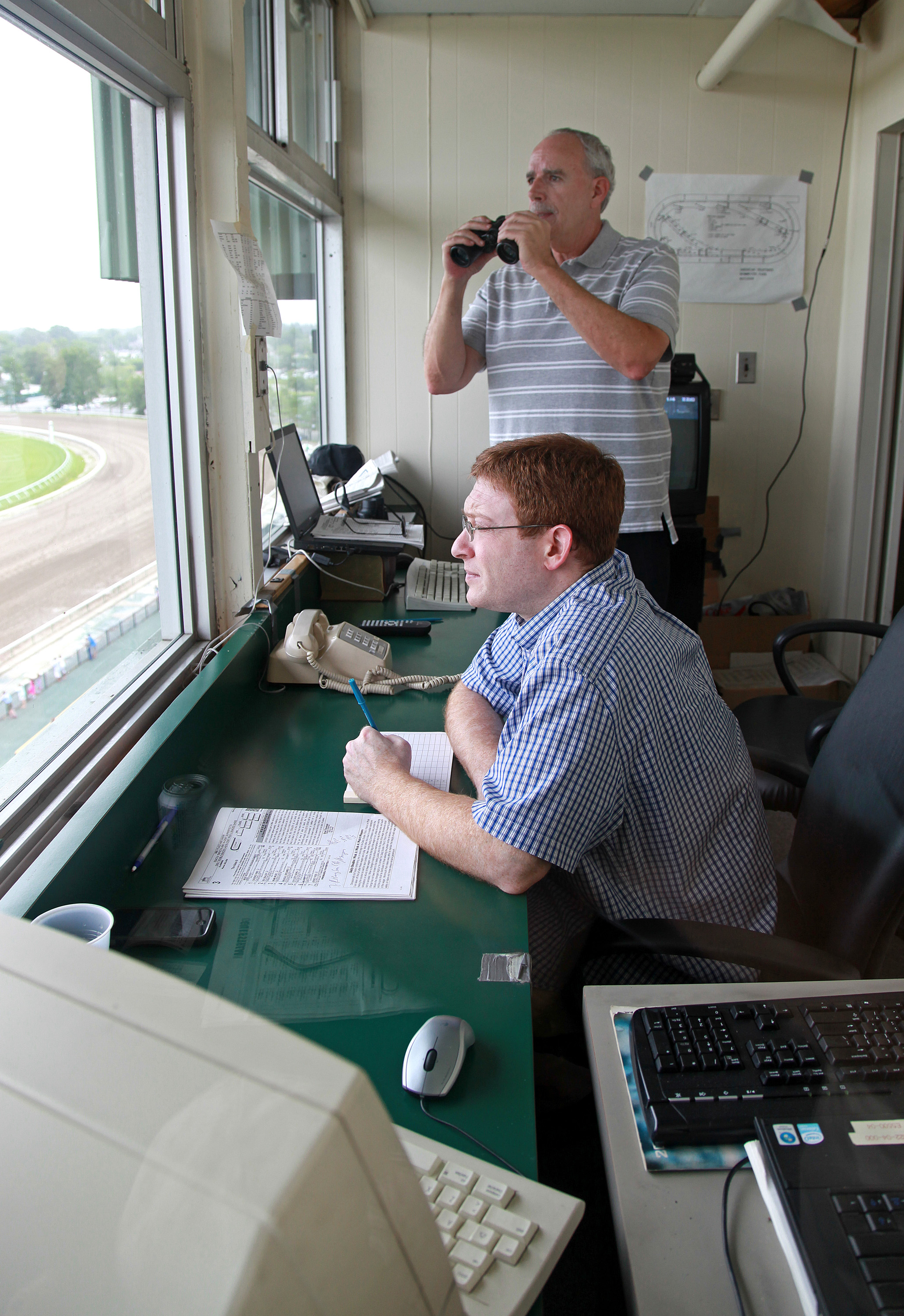 Chart callers: The inexact science behind a basic betting tool