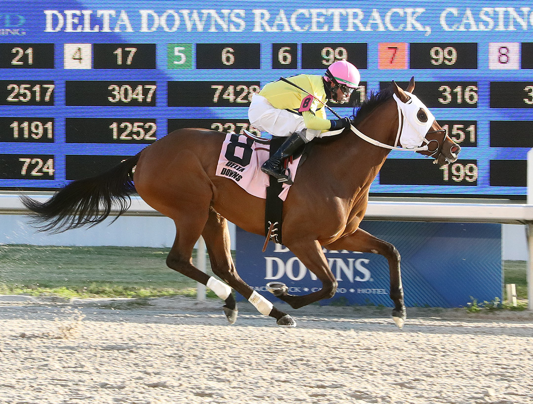 Cilla wins the 2022 Orleans Stakes at Delta Downs