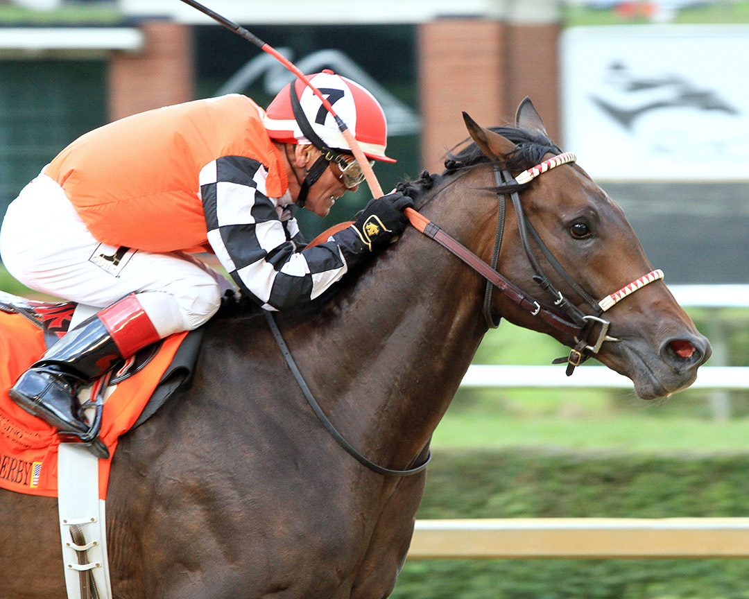 Colonelsdarktemper wins the 2017 West Virginia Derby at Mountaineer Park