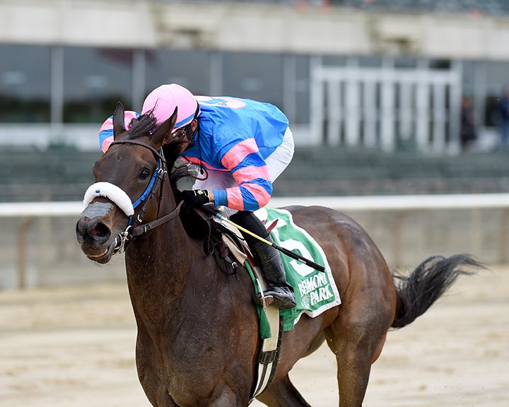 Come Dancing wins the 2019 Ruffian Stakes