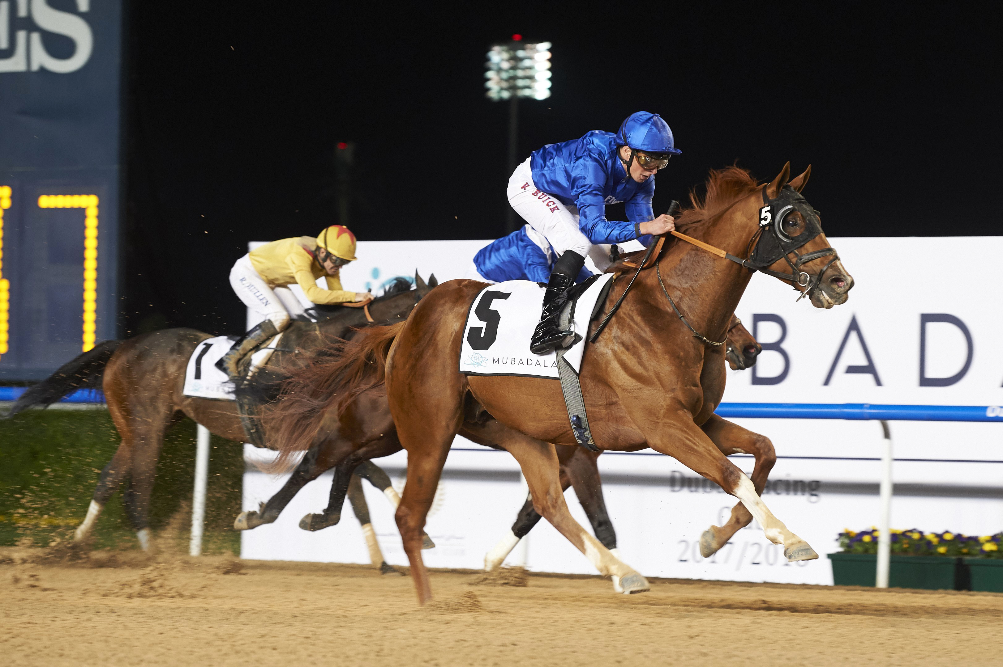 Comicas wins the 2018 Dubawi Stakes