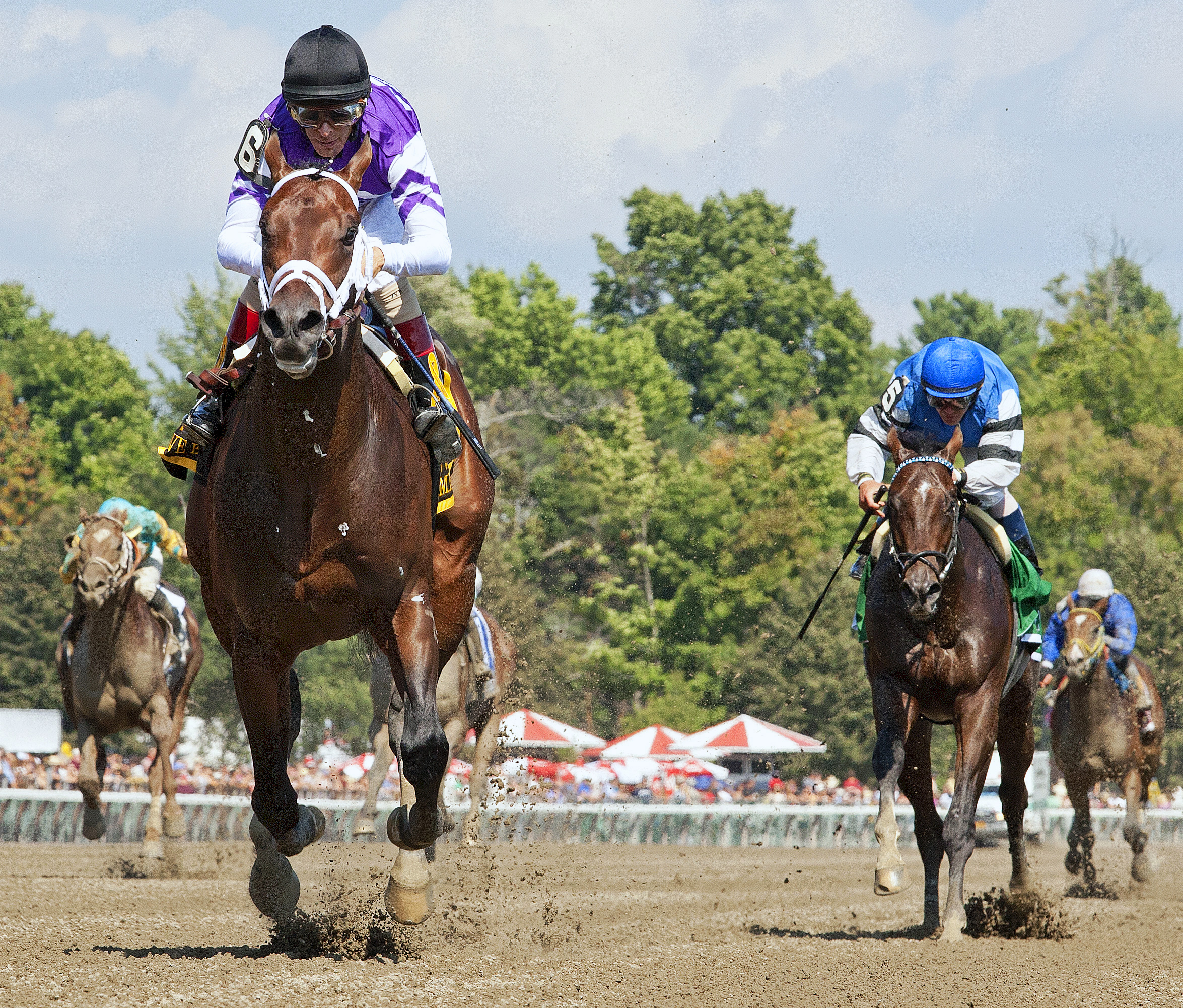 Competitive Edge wins the Hopeful Stakes