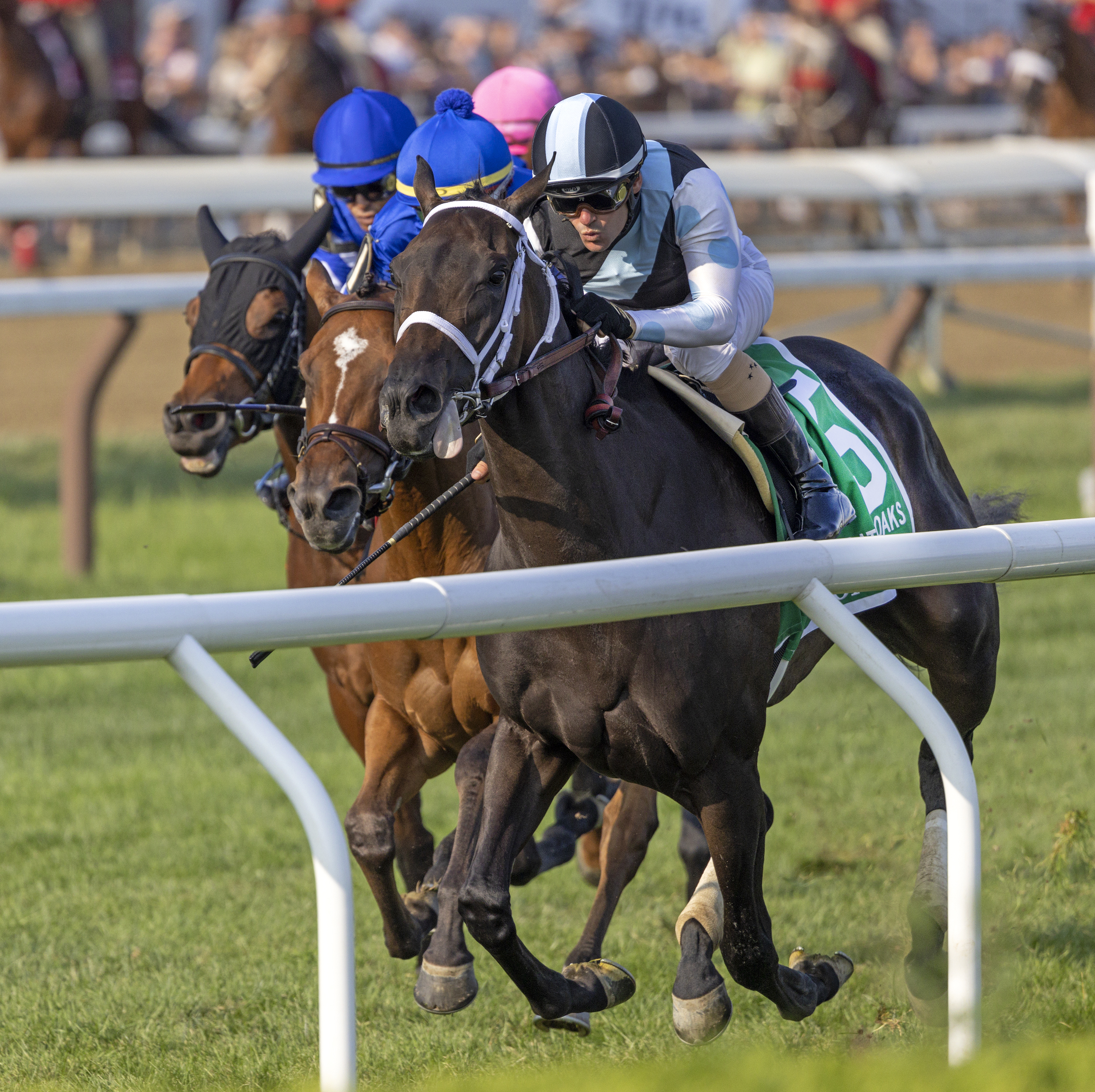 Con Lima wins Saratoga Oaks 8-8-2021