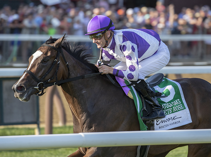 Concrete Rose wins the 2019 Saratoga Oaks at Saratoga Race Course